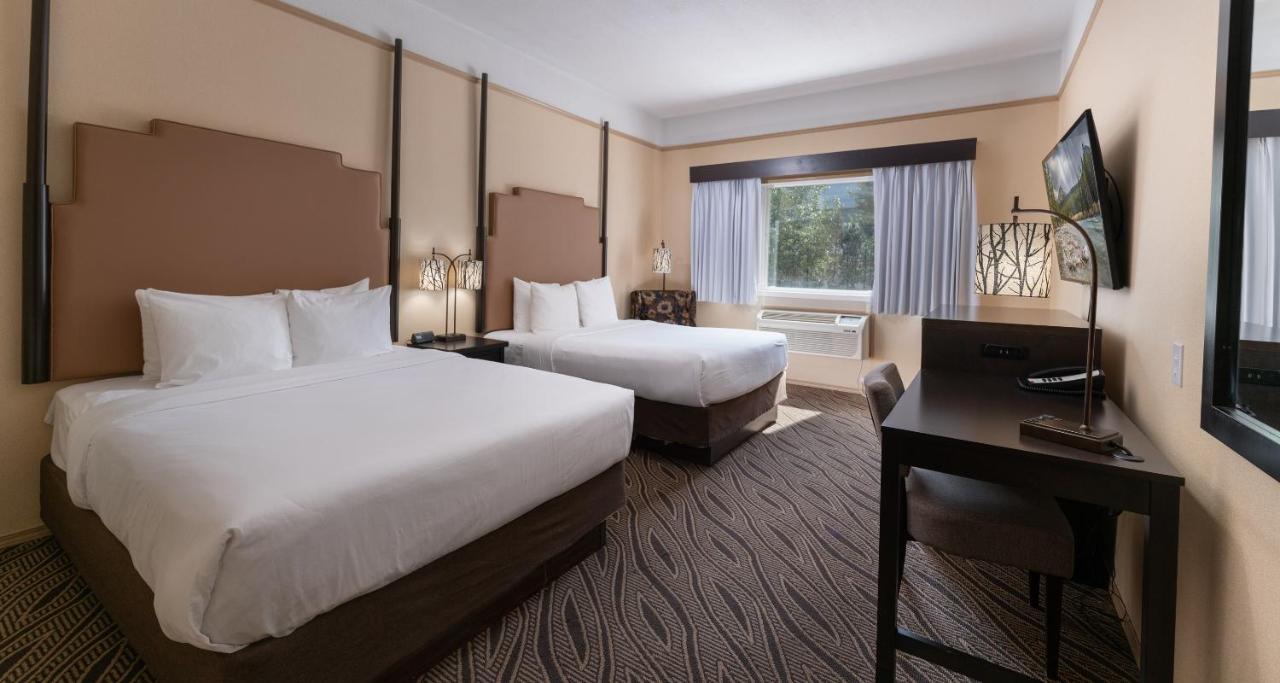 Prestige Inn גולדן מראה חיצוני תמונה